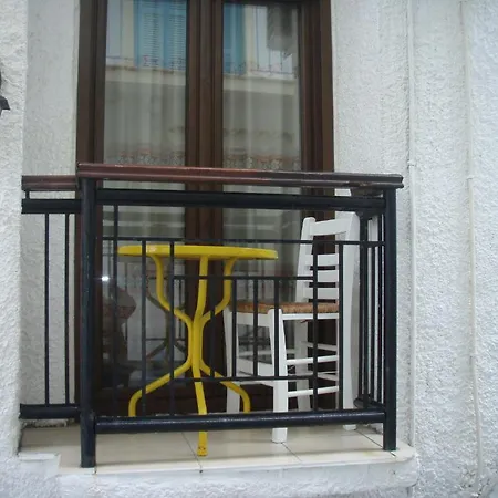 Eros-iros Portside * Szkiáthosz