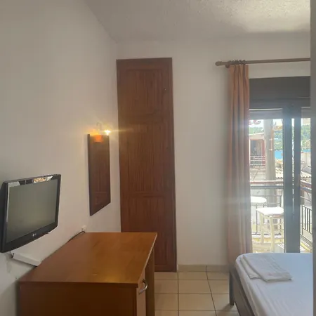 Eros-iros Portside Apartman