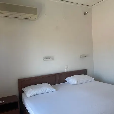 Eros-iros Portside Apartament *