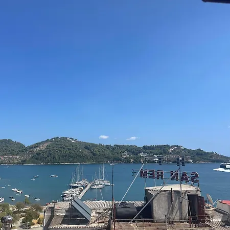 Apartment Eros-Iros Portside Stays Skiathos, The Authentic Sporadean Living