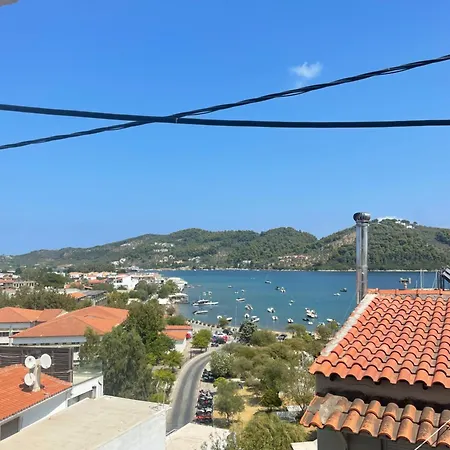 Eros-Iros Portside Stays Skiathos, The Authentic Sporadean Living Apartment *
