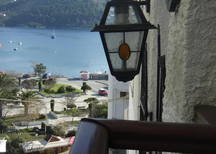 Eros-Iros Portside Stays Skiathos * Skiathos Town