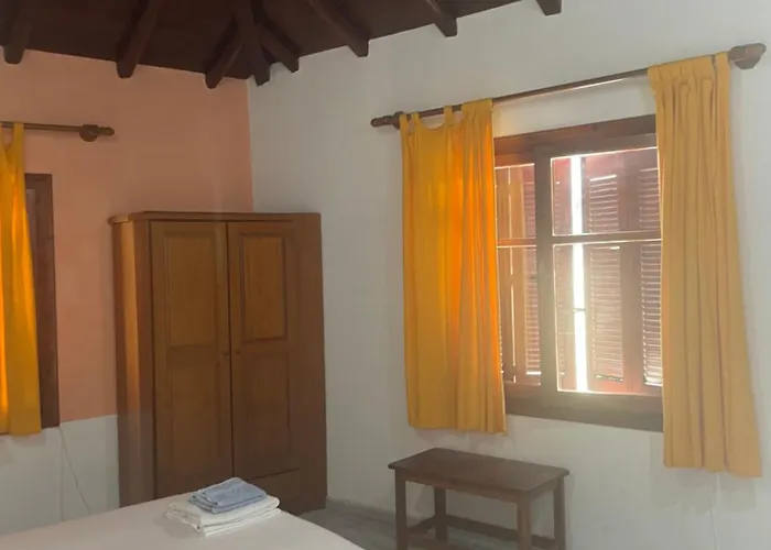 Apartment Eros-Iros Portside Stays Skiathos